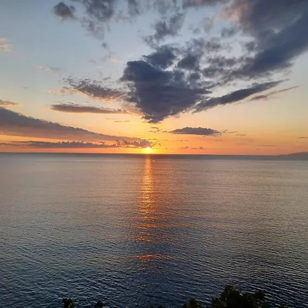 Lorena Sul Mare Calabria *